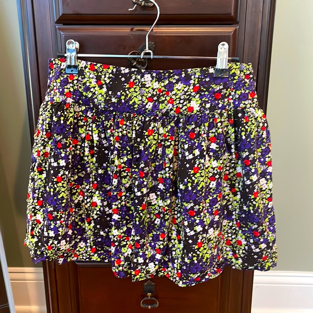 Bebe xs mini skirt